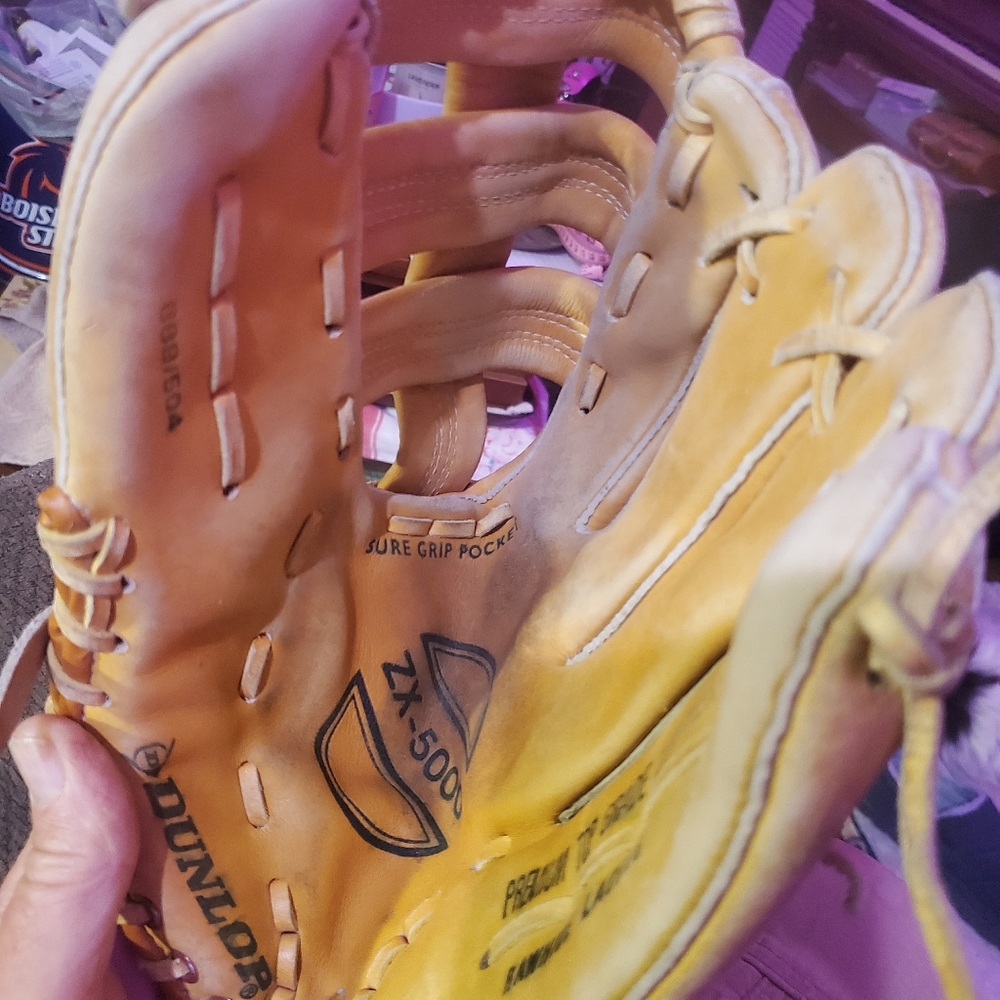 Softball glove Dunlop ZX5000 RH
